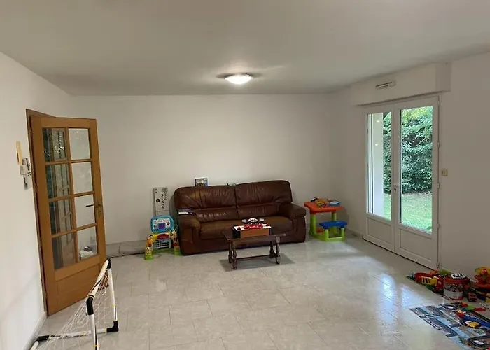 Belle Basque Avec Piscine Et Jardin De 3000m2 Villa *